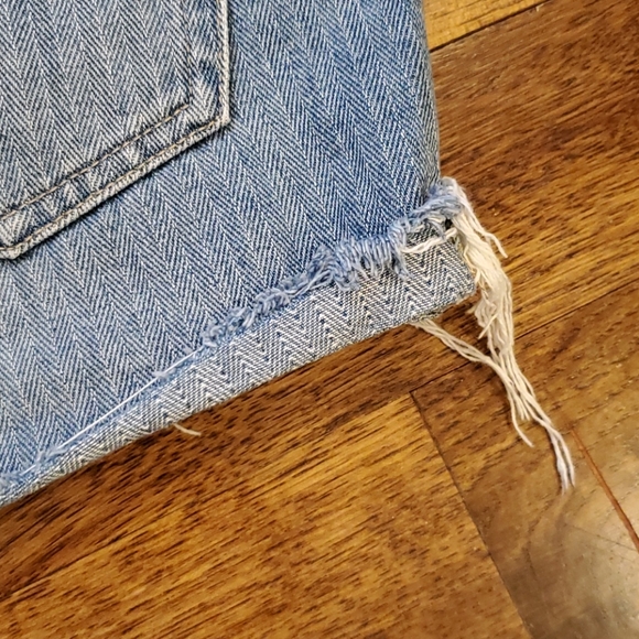 BDG womens button fly jean shorts size 26 - Picture 6 of 7